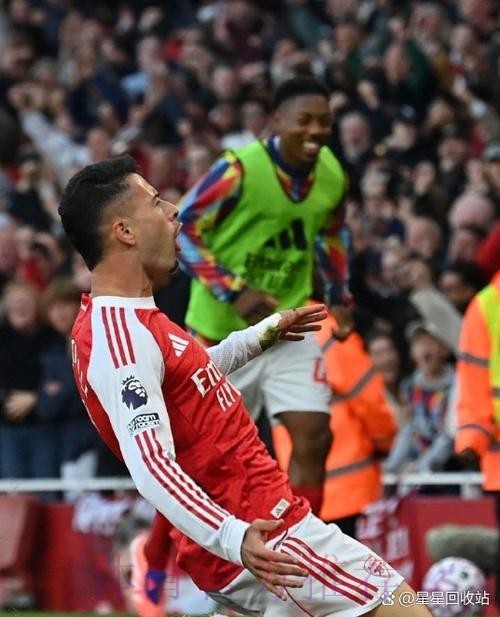 阿森纳0-0闷平利物浦！5连胜被终结，仍6分领跑英超，三叉戟哑火